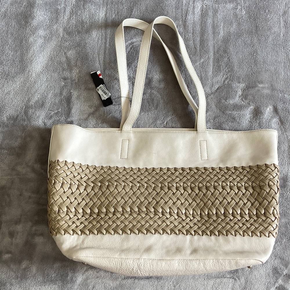 BNWT DKNY leather tote in ivory and beige with woven detail
